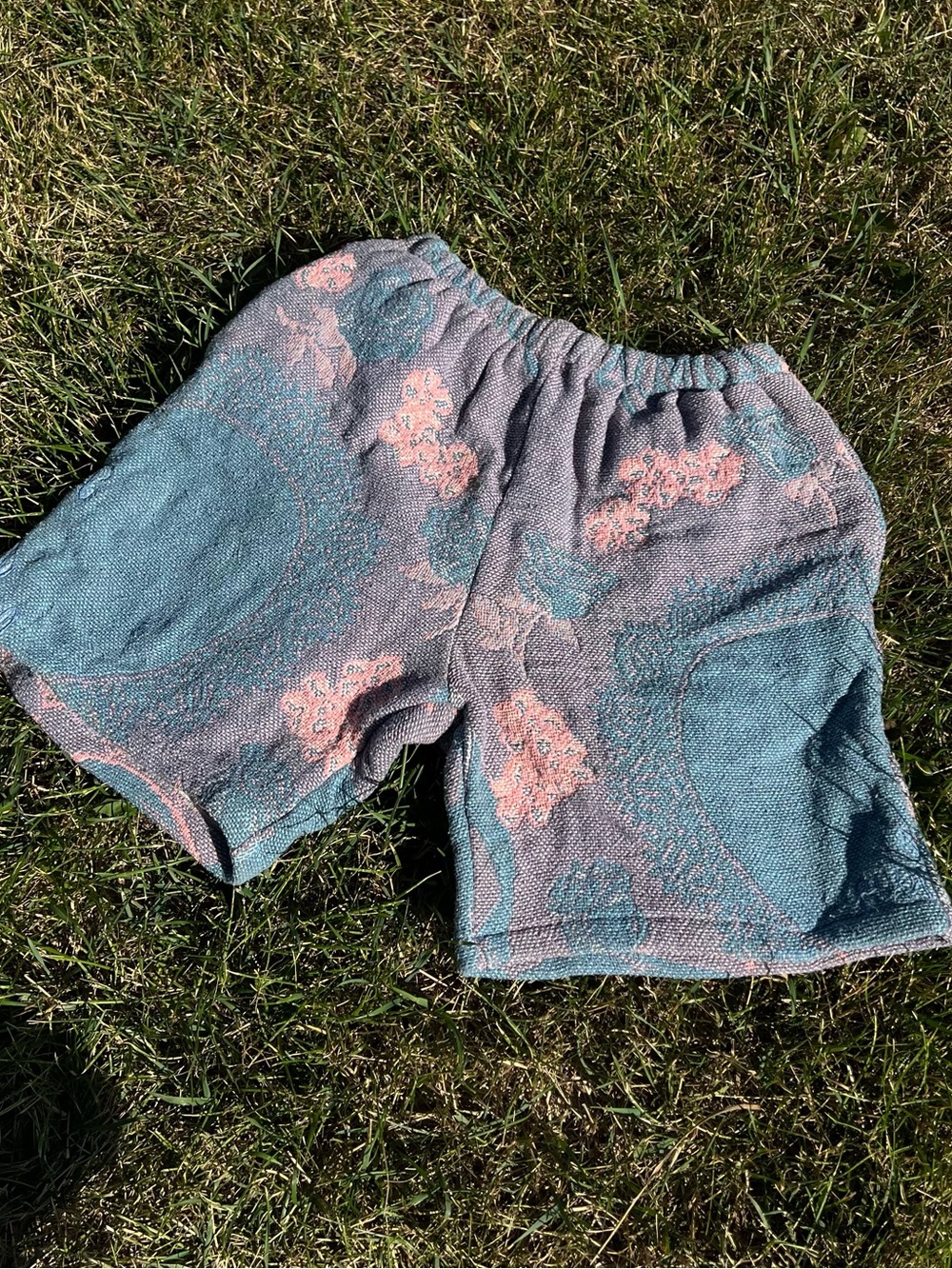 Upcycled Cotton Tapestry Shorts- Pastel - Picture 7 of 7